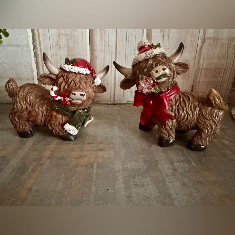 Festive Brown Highland Cow Figurines